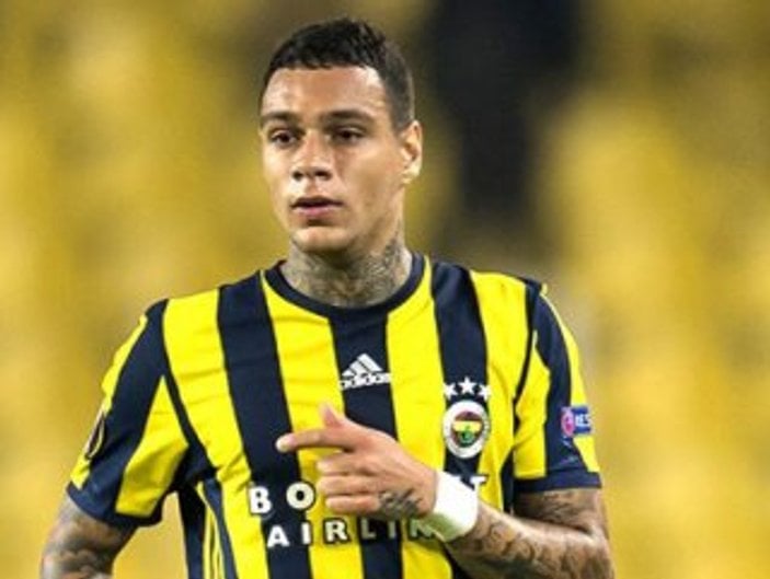 Fenerbahçe'de Van der Wiel affedildi