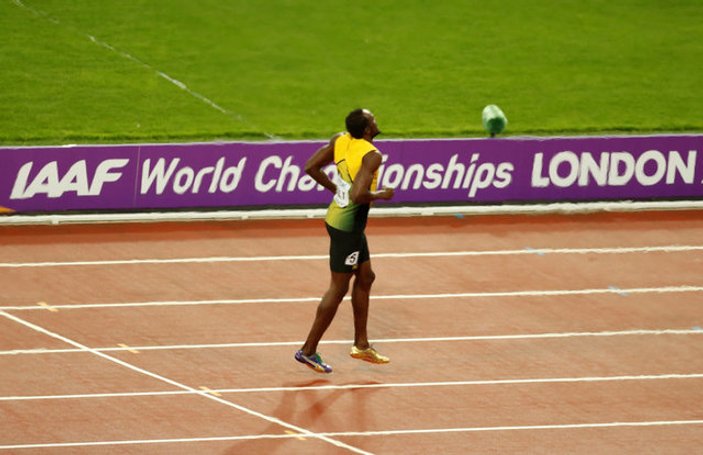 Usain Bolt son yarışında sakatlandı