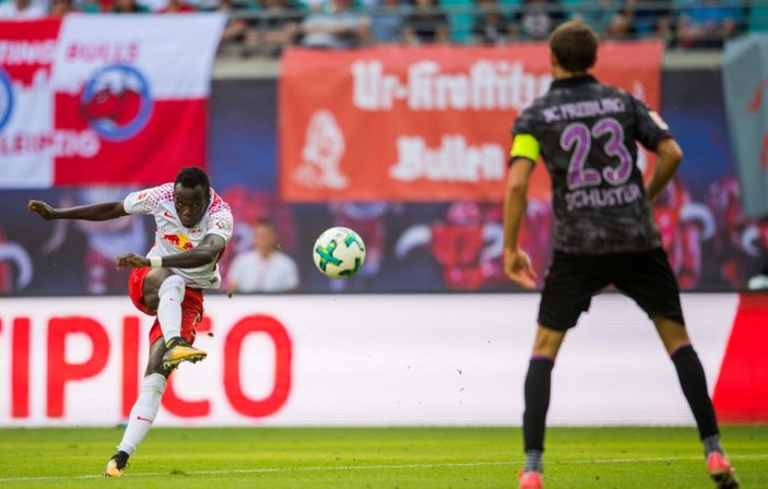 Bruma Almanya'daki ilk maçında jeneriklik gol attı - İZLE