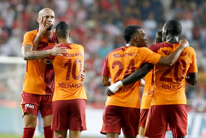 Galatasaray ilk puan kaybını yaşadı