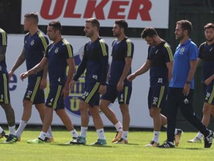 Fenerbahçe 3 eksikle çalıştı