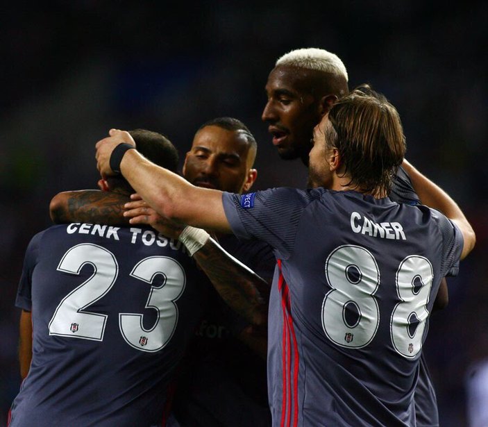 Beşiktaş deplasmanda Porto'ya 3 attı