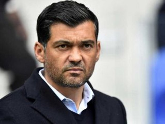 Porto'nun hocası Aboubakar'ı eleştirdi