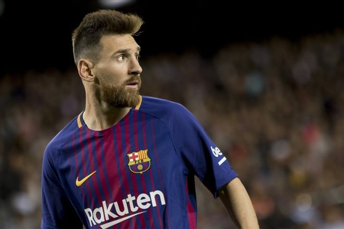 Camp Nou'da Messi resitali