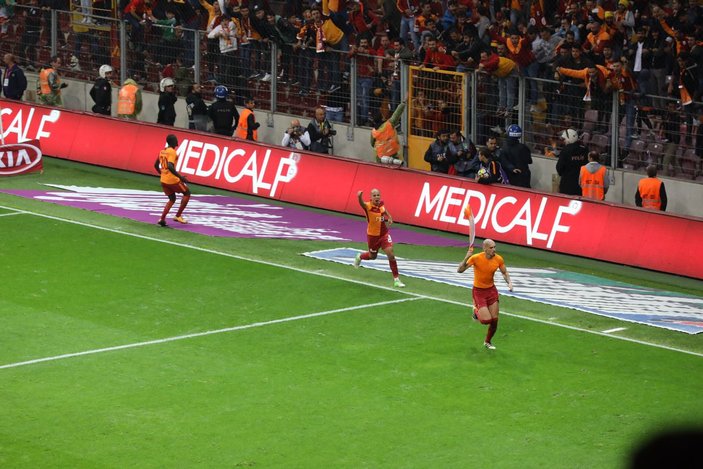 Galatasaray liderliği sevdi