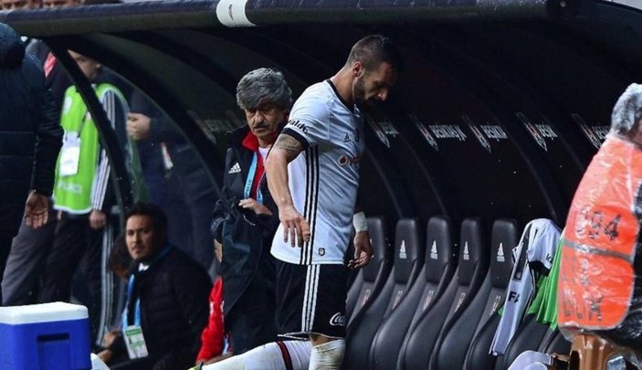 Negredo Şenol Güneş'in kararına tepki gösterdi