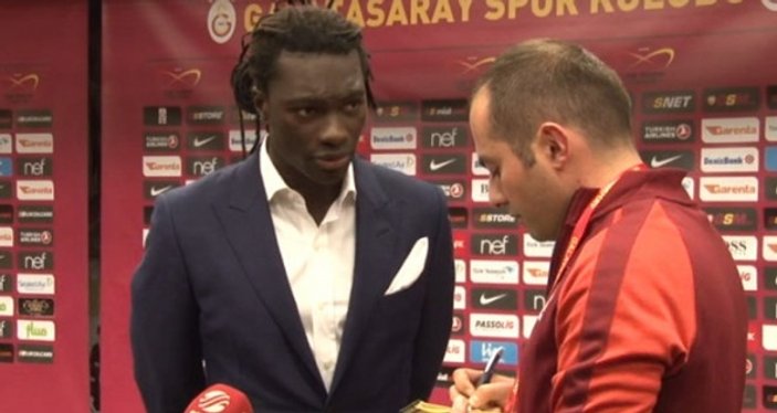 Belhanda ile Gomis F.Bahçe soyunma odasına gitti