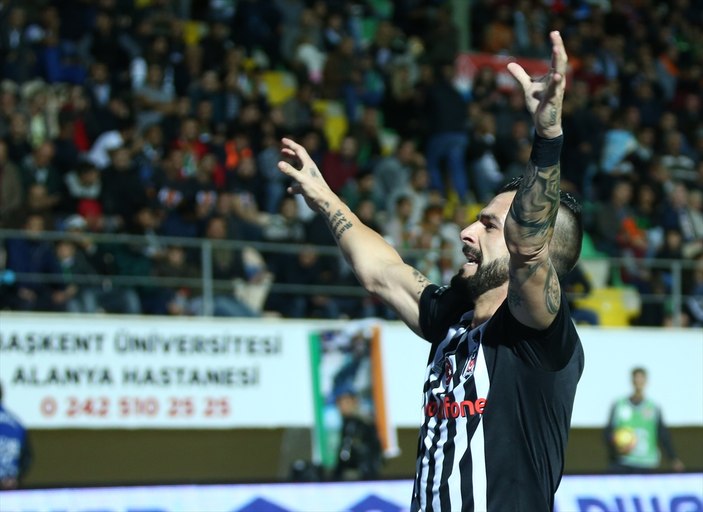 Beşiktaş 4 maç sonra kazandı