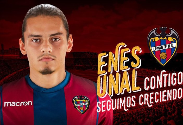 Villarreal Enes Ünal'ı Levante'ye kiraladı