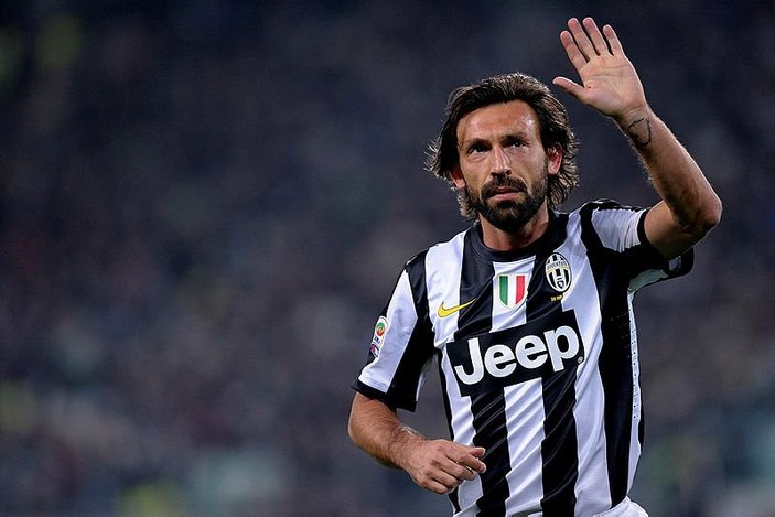 Andrea Pirlo futbolu bıraktı