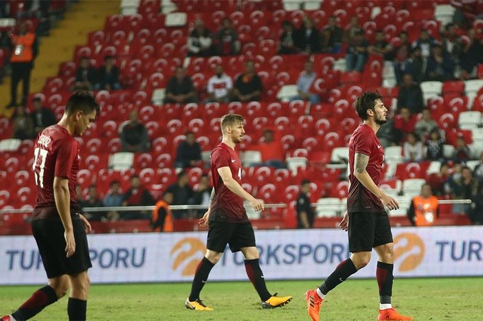 Türkiye FIFA Dünya sıralamasında 42. sıraya geriledi