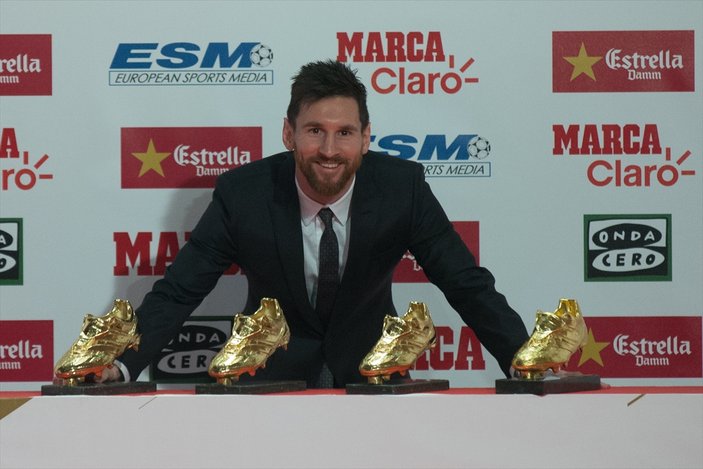 Messi Altın Ayakkabılarını 4'ledi