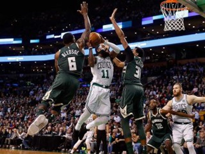 Boston Milwaukee'yi Irving'le geçti