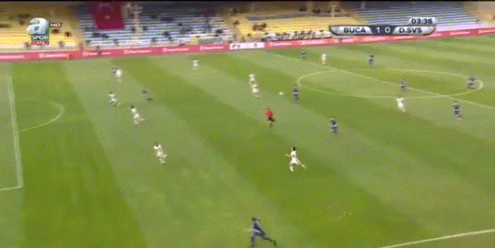 Bucasporlu Abdullah Balıkuv'un Sivas'a attığı gol