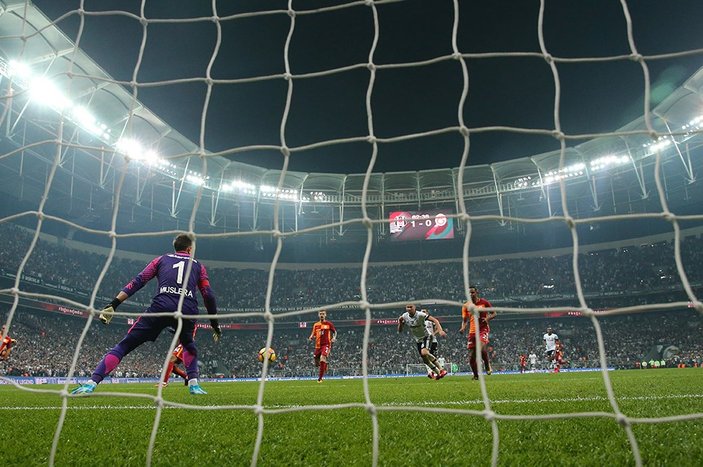 Süper Lig'de seyirci rekoru kırıldı