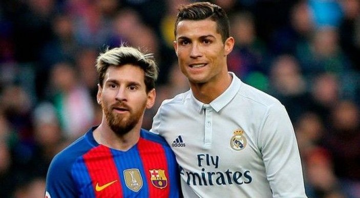 Ronaldo, Messi'yle aynı maaşı almak istiyor
