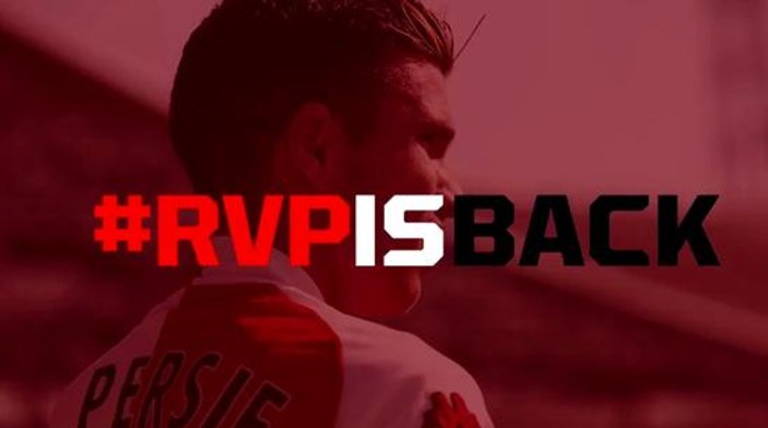 Feyenoord Van Persie transferini açıkladı