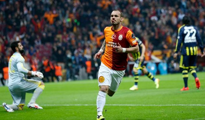 Sneijder: Fenerbahçe'ye attığım golleri unutamıyorum