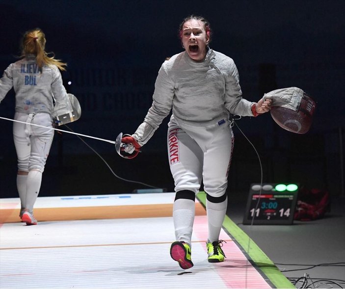 Deniz Selin Ünlüdağ Rusya'da Avrupa şampiyonu oldu