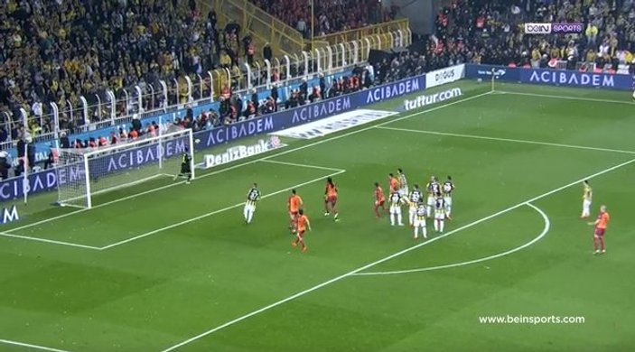 Galatasaray yine direğe takıldı
