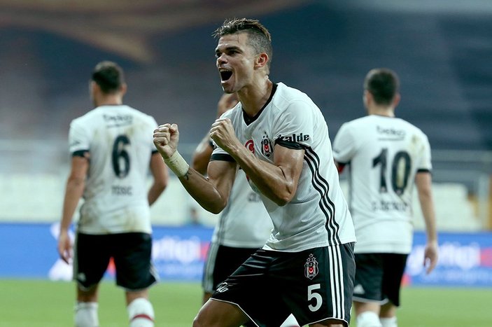 Pepe: Beşiktaş'ta uzun yıllar kalmak istiyorum