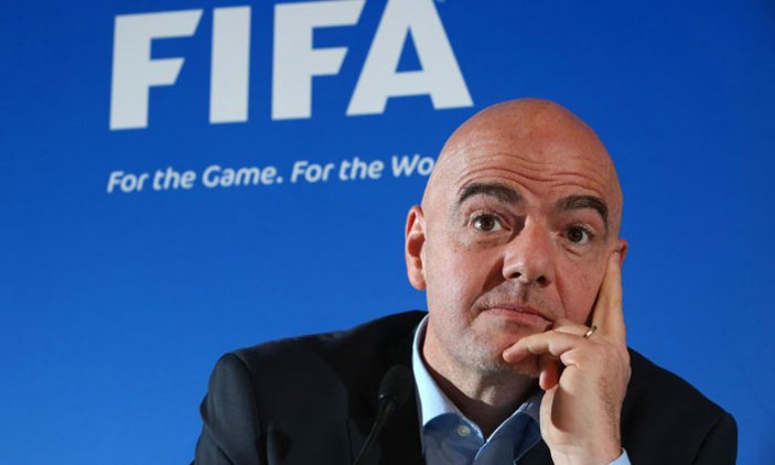 FIFA oyuncu kiralamada değişiklik yapmayı düşünüyor