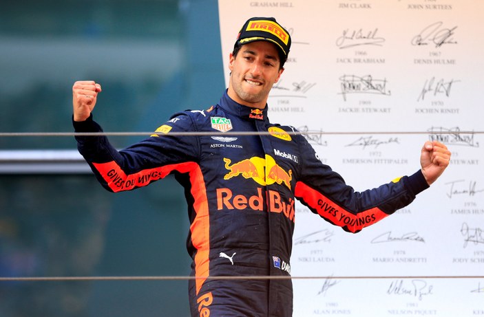 Çin'de kazanan Ricciardo oldu
