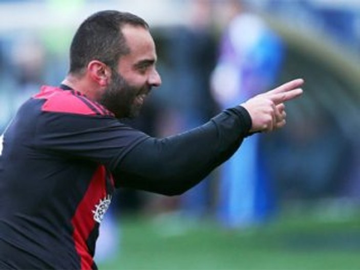 Semih Şentürk, Eskişehirspor ile yollarını ayırdı