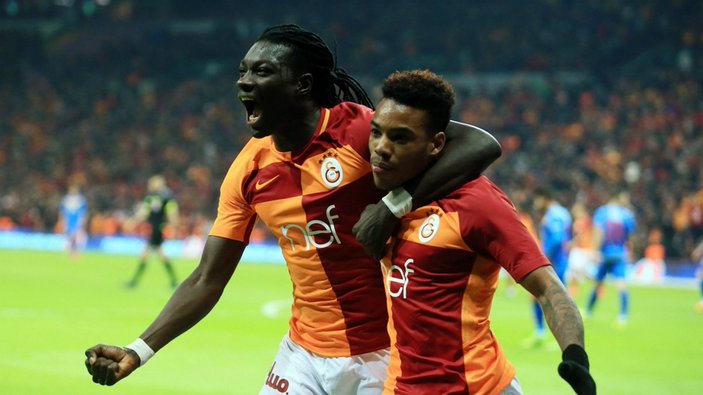 Gomis'ten Valbuena'ya: Galatasaray'a gel