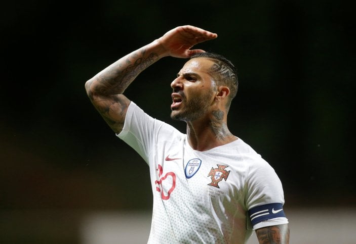 Pepe ve Quaresma'lı Portekiz, Tunus ile yenişemedi