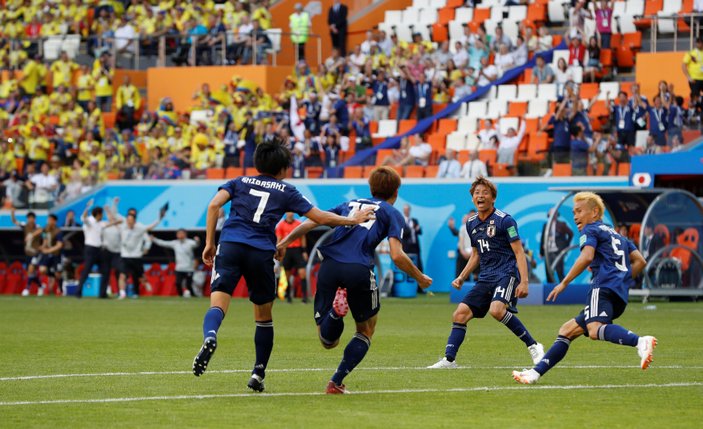 Japonya 10 kişilik Kolombiya'yı mağlup etti
