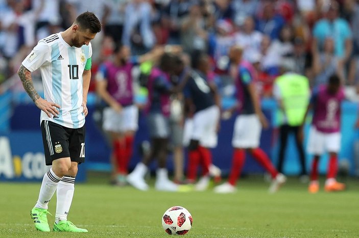 Arjantin elendi Messi hayranı genç intihar etti