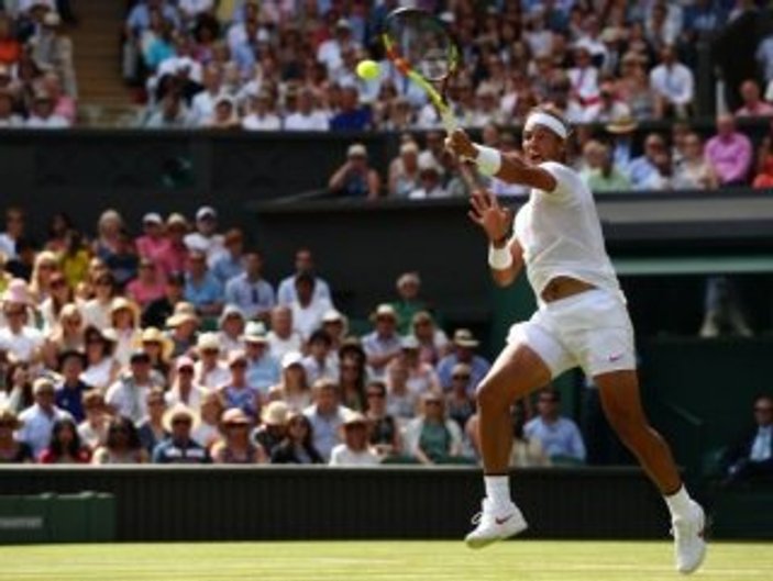 Nadal, Wimbledon'da İsrailli rakibine acımadı
