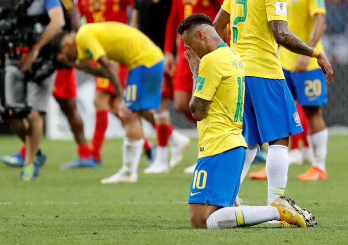 Neymar maç sonu ağladı