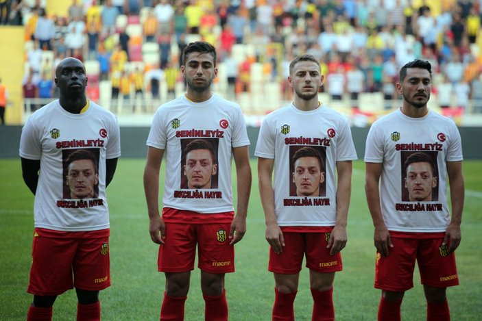 Yeni Malatyaspor'dan Mesut Özil'e destek