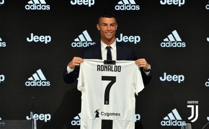 Ronaldo'nun formaları yok satıyor