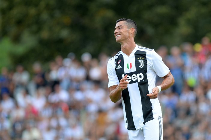 Ronaldo, Juventus'u zirveye taşıdı