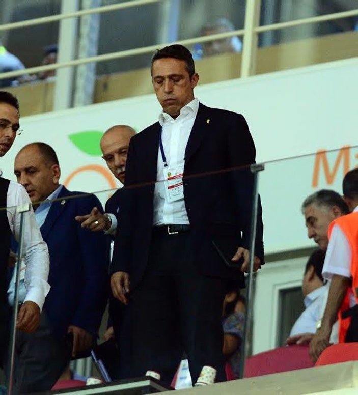 Ali Koç'tan futbolculara uyarı