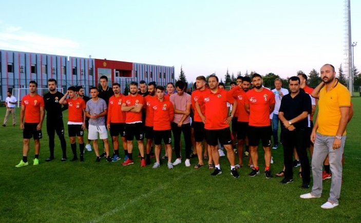 Eskişehirspor'da futbolcular antrenmana çıkmadı