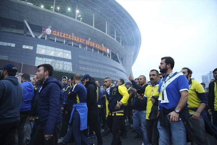 Fenerbahçe taraftarı Aslantepe'de