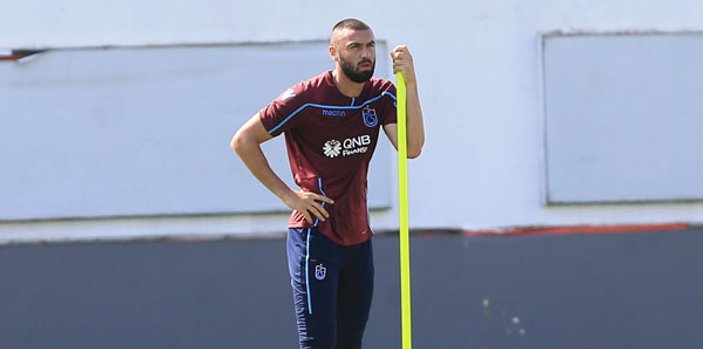 Burak Trabzonspor ile bağlarını kopardı