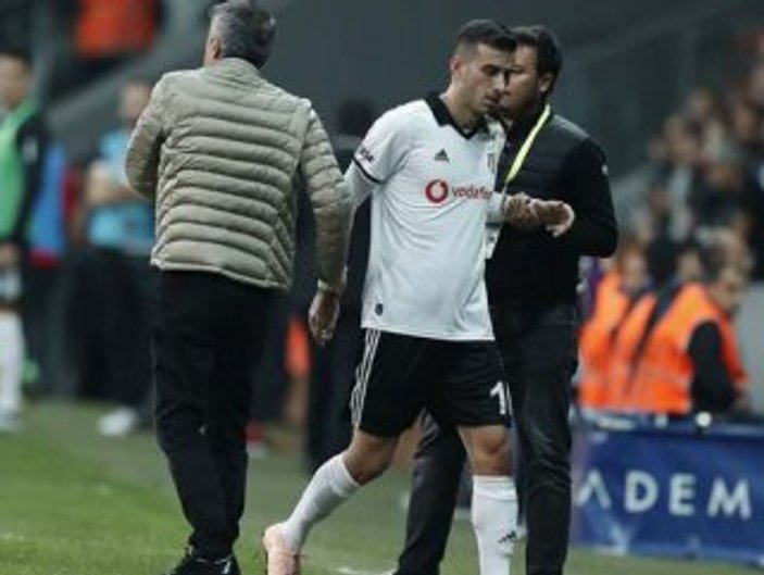 Beşiktaş'ta Oğzuhan Özyakup ıslıklandı