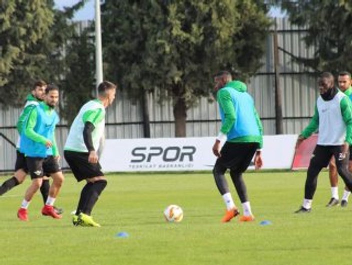 Akhisarspor'da Standard Liege maçı hazırlıkları