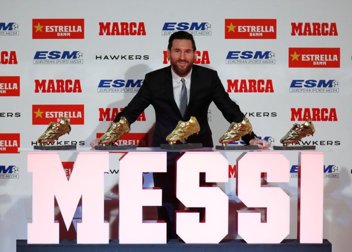 Messi Altın Ayakkabı'yı aldı