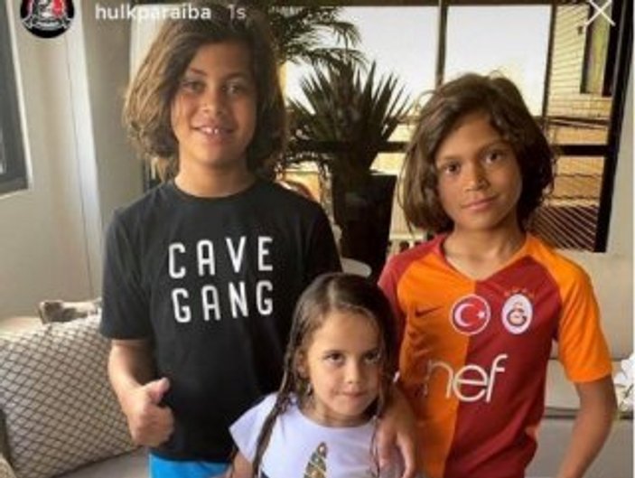 Hulk'un çocuğu Galatasaray formasını giydi