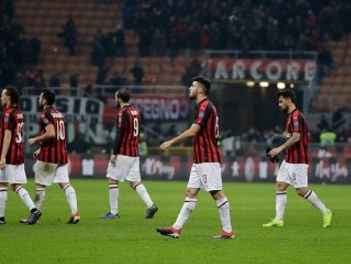 Milan CAS'a gidiyor