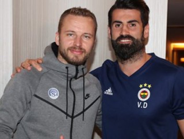 Kadlec eski takımı Fenerbahçe'yi ziyaret etti