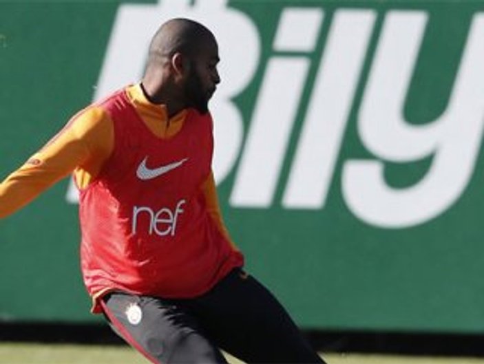 Galatasaray'da yeni transferler takımla çalıştı