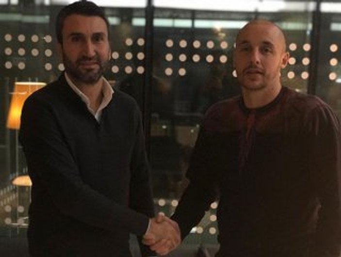 Fenerbahçe Aatıf'ın transferini açıkladı