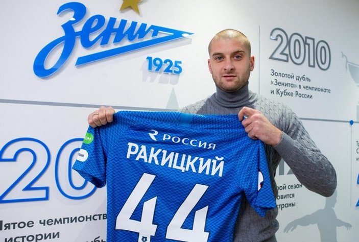 Zenit’e giden Ukraynalı futbolcuyu hain ilan ettiler